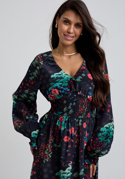 Leaf printed Long Sleeve Midi dress with V neck