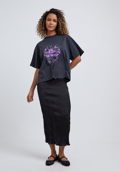 Lala Crinkle Pencil Midi Skirt In Black