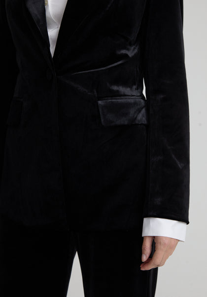 Sienna Tailored Velvet Blazer In Black