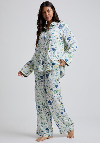 Evie Long Sleeve Pressed Floral Print Pyjama Set In Blue