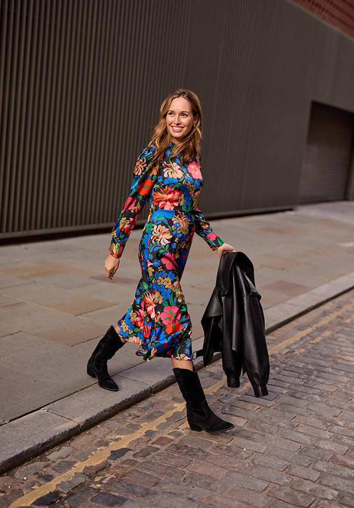 Sophie Tiered Hem Floral Print Midi Dress In Multi