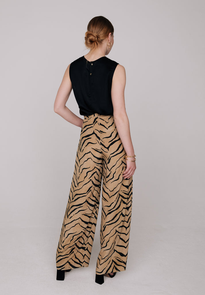 Leon Tiger Trouser in Brown